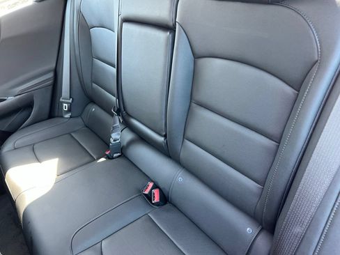 Used 2025 Chevrolet Malibu LT FWD image 23