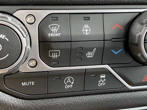 New 2026 Jeep Gladiator Sport AWD/4WD image 11