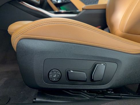 Certified 2024 BMW 230i Coupe w/ Premium Package RWD image 16