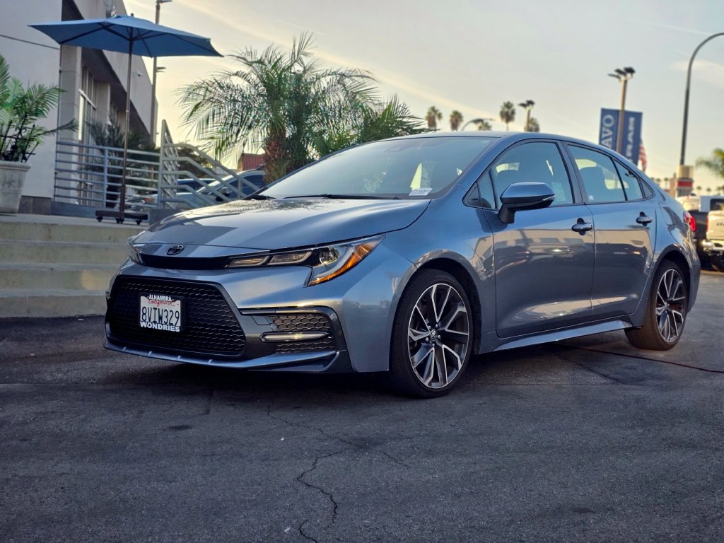 Used 2021 Toyota Corolla SE w/ Carpet Mat Package (TMS) FWD image 5