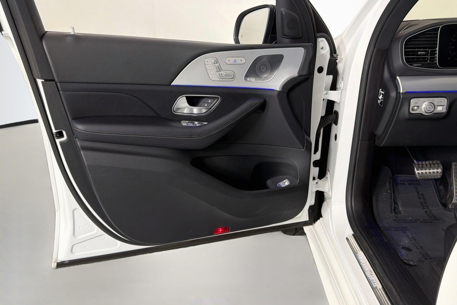 Certified 2020 Mercedes-Benz GLE 450 4MATIC image 23
