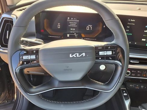 New 2026 Kia Sorento S w/ S Panoramic Sunroof Package image 16