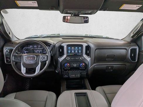 Used 2021 GMC Sierra 1500 SLT w/ SLT Premium Package AWD/4WD image 18