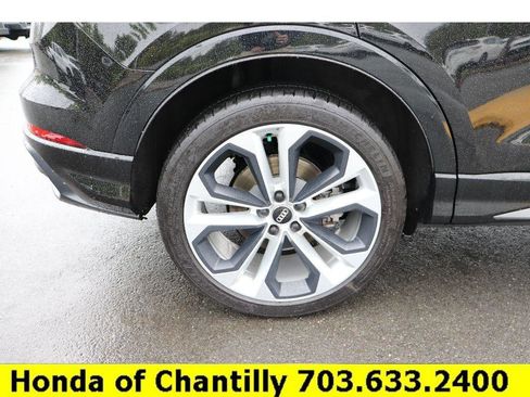 Used 2020 Audi Q3 2.0T Premium Plus w/ Premium Plus Package AWD/4WD image 29