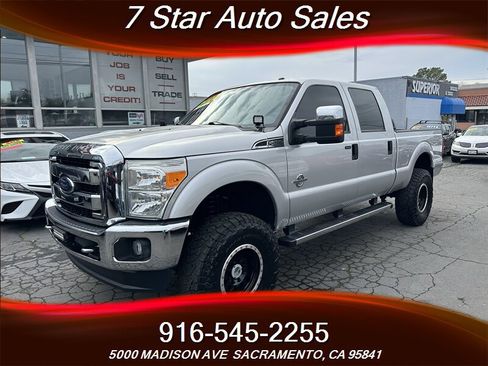 Used 2016 Ford F250 XLT w/ XLT Premium Package image 3