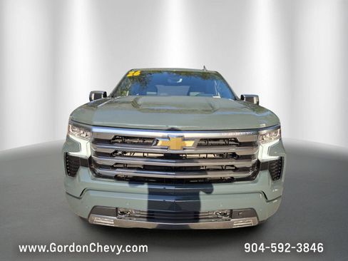 Used 2026 Chevrolet Silverado 1500 High Country w/ Technology Package AWD/4WD image 9