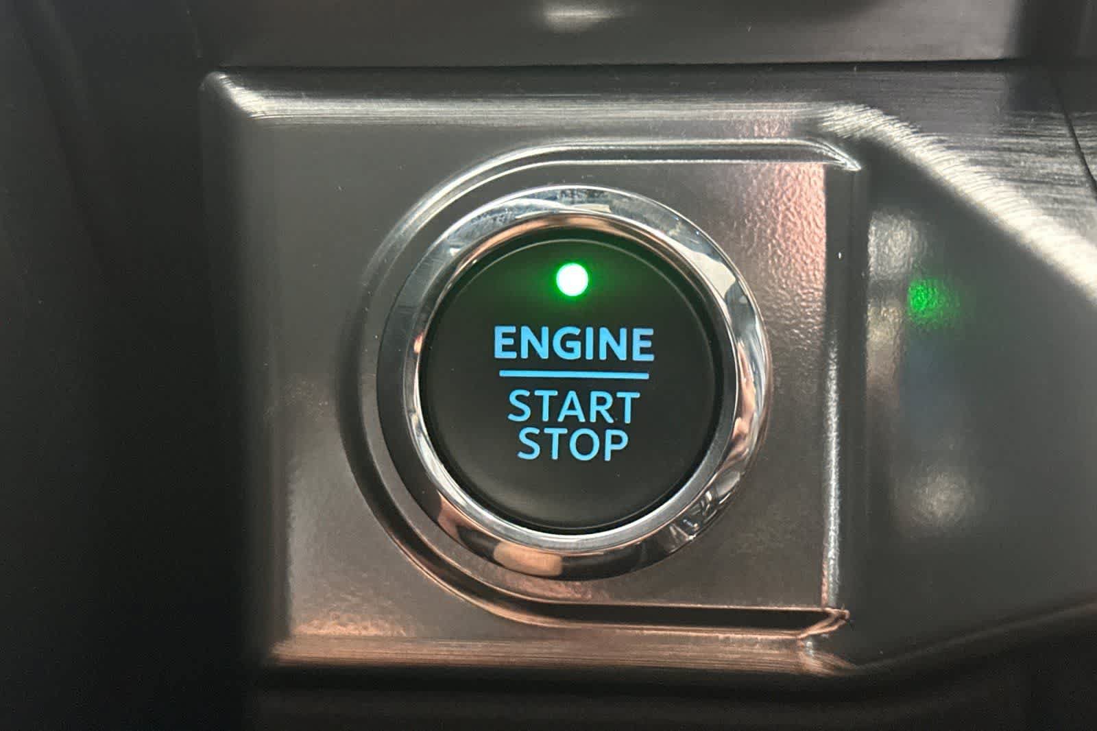 Used 2023 Ford F150 Lariat w/ Equipment Group 502A High AWD/4WD image 24