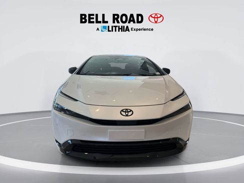 New 2026 Toyota Prius Plug-In Hybrid FWD image 5
