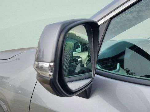 Certified 2020 Toyota RAV4 XLE FWD image 6
