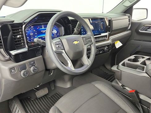 Certified 2025 Chevrolet Silverado 1500 LT image 16