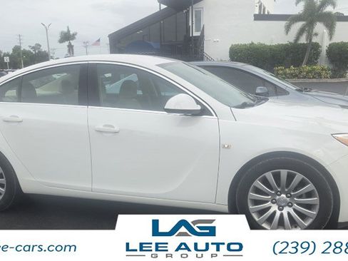 Used 2011 Buick Regal CXL w/ RL3 Preferred Equipment Group FWD image 3