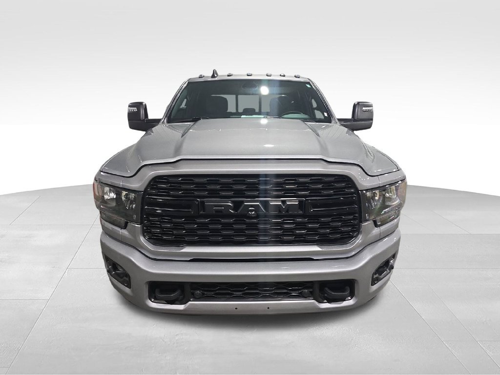 Used 2024 RAM 2500 Big Horn w/ Night Edition AWD/4WD image 8