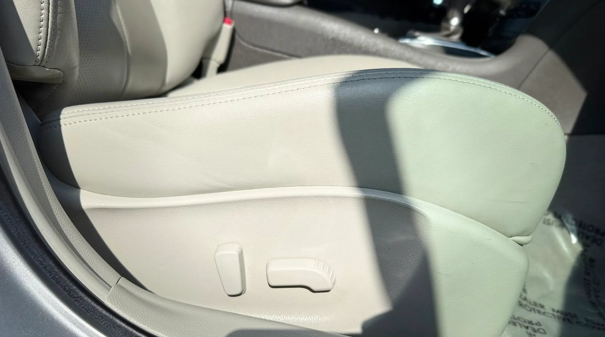 Used 2010 INFINITI G37 Journey w/ Premium Pkg RWD image 40