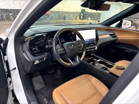Used 2023 Lexus RX 350 Premium w/ Cold Area Package AWD/4WD image 16