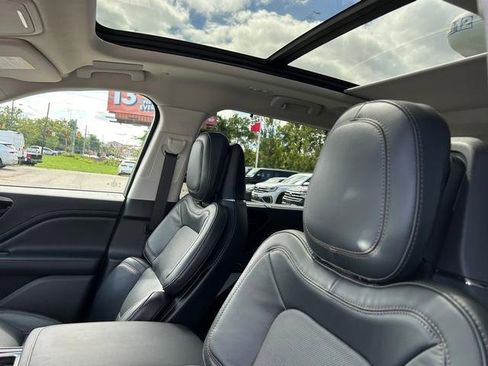 Used 2025 Lincoln Aviator Reserve w/ Luxury Package image 11