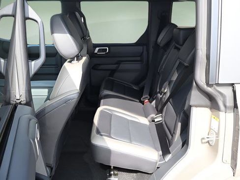 New 2026 Ford Bronco Outer Banks AWD/4WD image 12