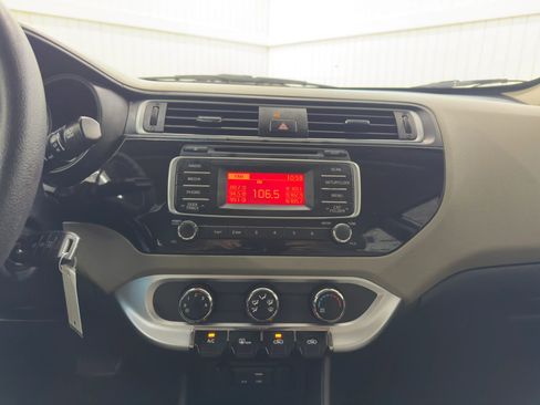 Used 2017 Kia Rio LX w/ Power Package image 18