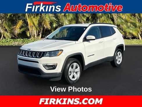 Used 2018 Jeep Compass Latitude w/ Cold Weather Group image 1