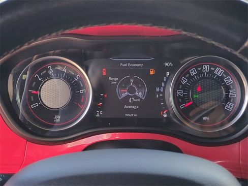 Used 2021 Dodge Challenger SXT image 27