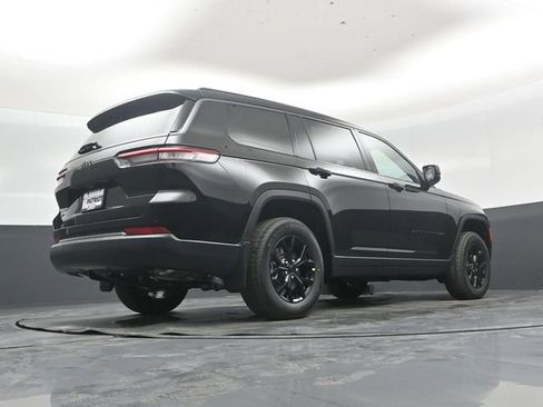 New 2026 Jeep Grand Cherokee L 4WD image 43