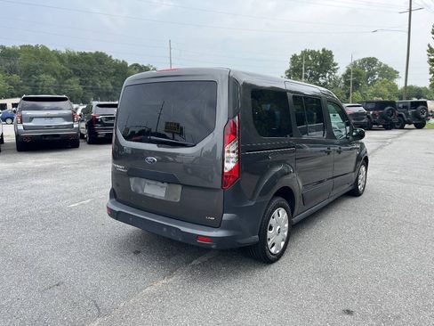 Used 2021 Ford Transit Connect XL FWD image 4