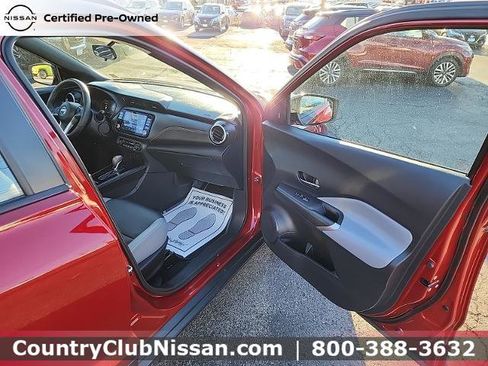 Certified 2023 Nissan Kicks SR w/ SR Premium Package image 28