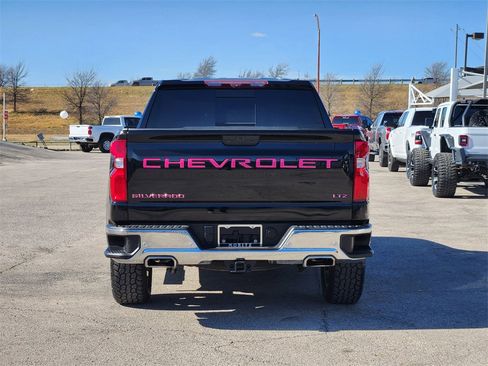 Used 2022 Chevrolet Silverado 1500 LTZ w/ LTZ Premium Texas Edition image 6