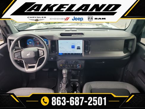 Used 2025 Ford Bronco 4-Door AWD/4WD image 14