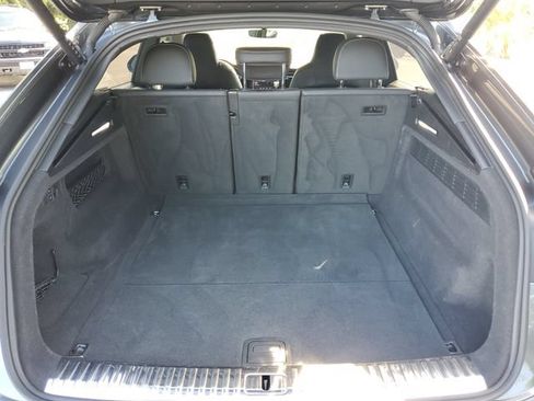 Used 2025 Audi SQ8 Premium Plus AWD/4WD image 9