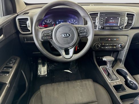 Used 2017 Kia Sportage LX image 17
