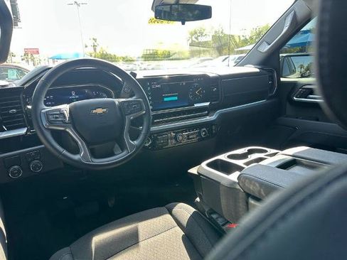 Used 2026 Chevrolet Silverado 1500 LT RWD image 18