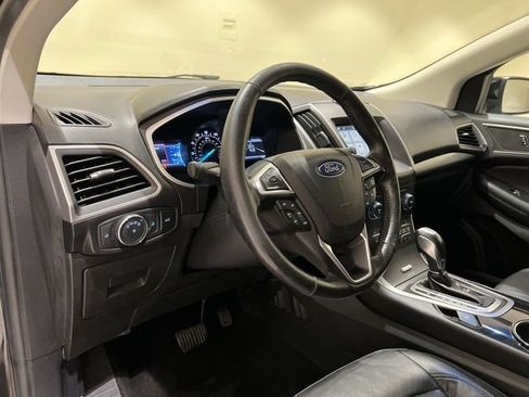 Used 2016 Ford Edge SEL w/ Equipment Group 201A FWD image 9