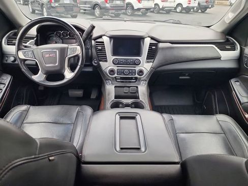 Used 2020 GMC Yukon SLT image 18