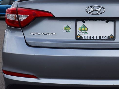 Used 2016 Hyundai Sonata SE image 19