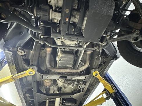 Used 2018 Chevrolet Silverado 1500 LT w/ All Star Edition image 19