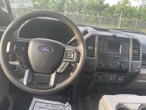 Used 2022 Ford F550 4x4 Crew Cab Super Duty w/ Power Equipment Group image 14