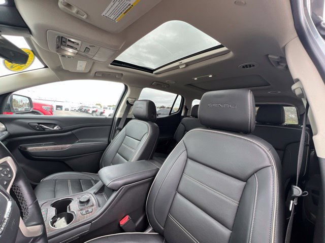 Used 2023 GMC Acadia Denali w/ Denali Ultimate Package AWD/4WD image 23