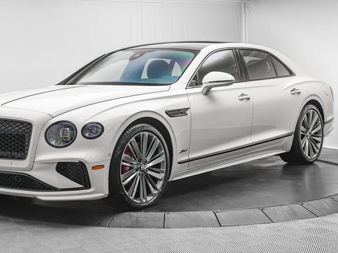New 2025 Bentley Flying Spur Speed image 8