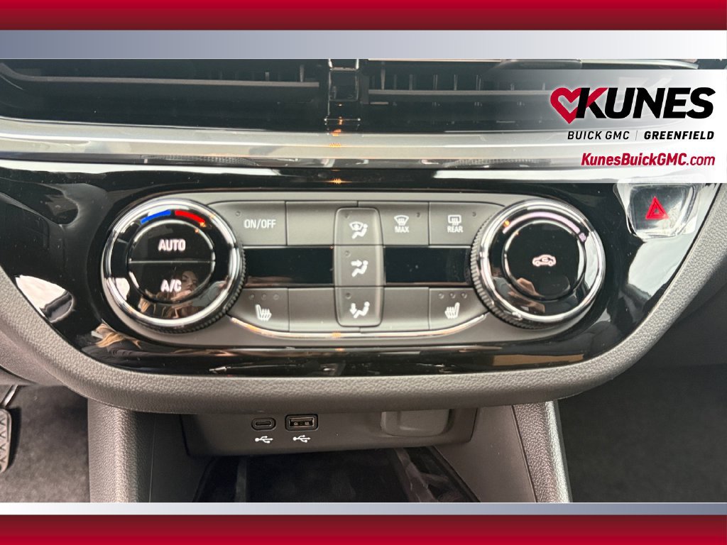 New 2026 Buick Envista Sport Touring w/ Convenience I Package FWD image 26