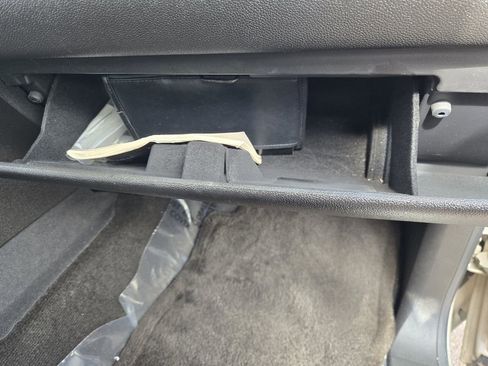 Used 2007 Cadillac Escalade EXT w/ Information Package image 24