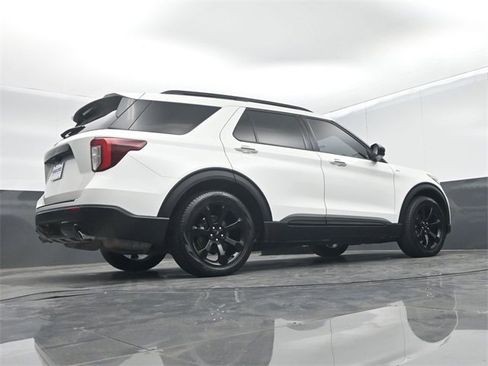 Used 2023 Ford Explorer ST-Line w/ Class IV Trailer Tow Package image 54