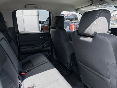 New 2026 Nissan Frontier SV w/ All-Weather Content Package AWD/4WD image 28