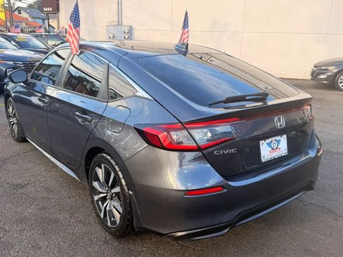 Used 2022 Honda Civic EX-L image 5