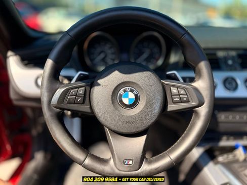 Used 2016 BMW Z4 sDrive35i RWD image 18