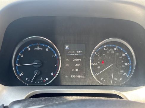 Used 2017 Toyota RAV4 Limited image 23