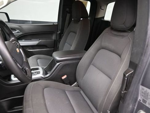 Used 2021 Chevrolet Colorado LT w/ Fleet Safety Package RWD image 18