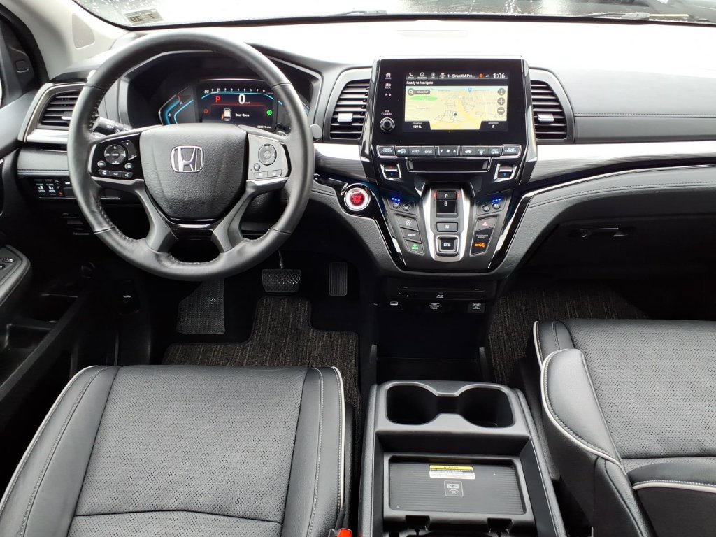 Used 2024 Honda Odyssey Elite image 16