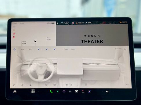 Used 2022 Tesla Model 3 image 25