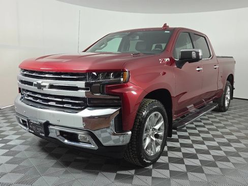 Used 2020 Chevrolet Silverado 1500 LTZ w/ LTZ Plus Package AWD/4WD image 3