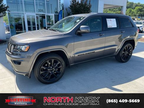 Used 2020 Jeep Grand Cherokee Altitude AWD/4WD image 1